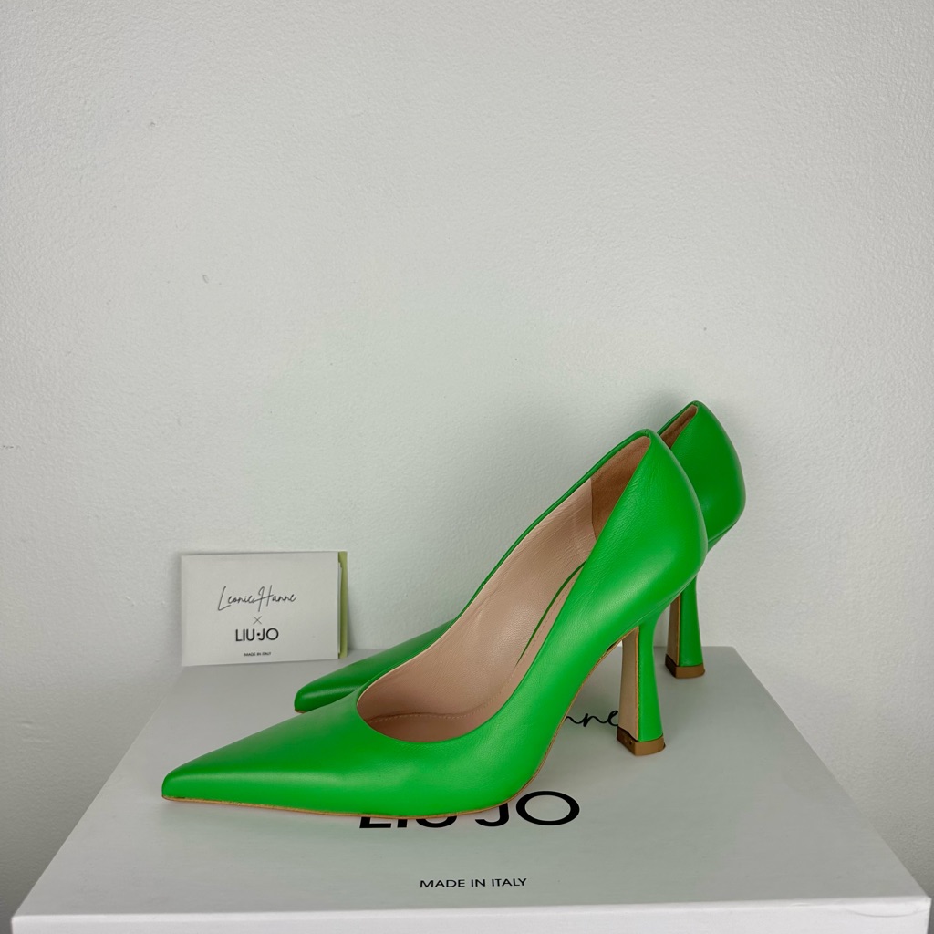 Liu Jo X Leonie Hanne Pointed-Toe Leather Pumps